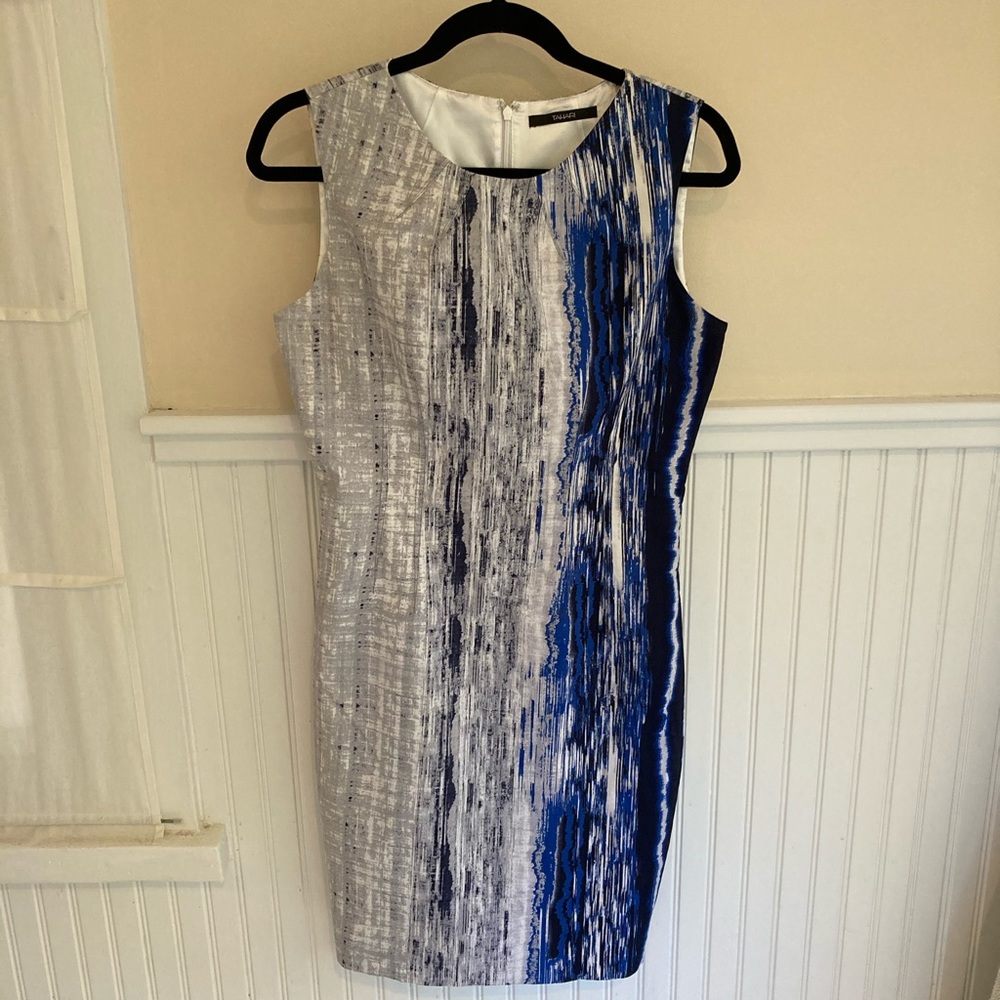 Classy Tahari dress